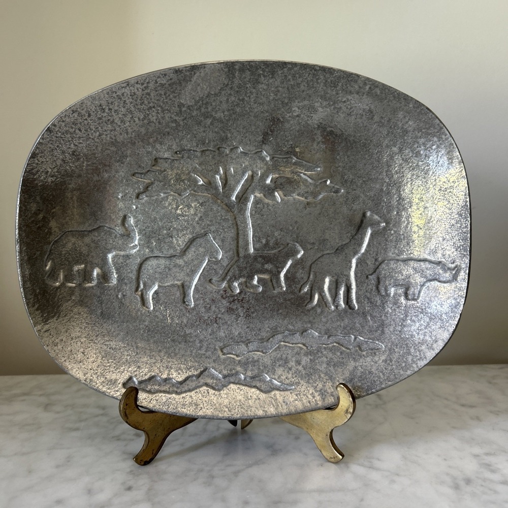 VTG Daniel L Boone Polished Pewter Serving Tray Safari Animals